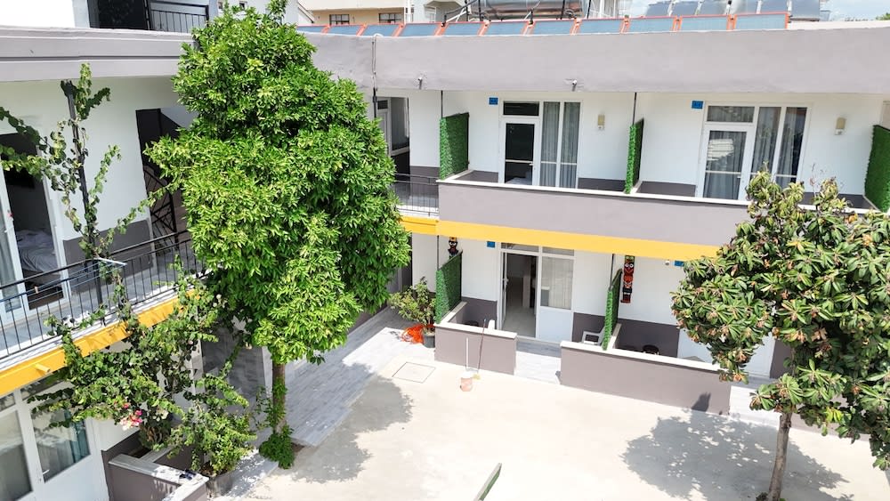 Hillside Apart Hotel & Side 1