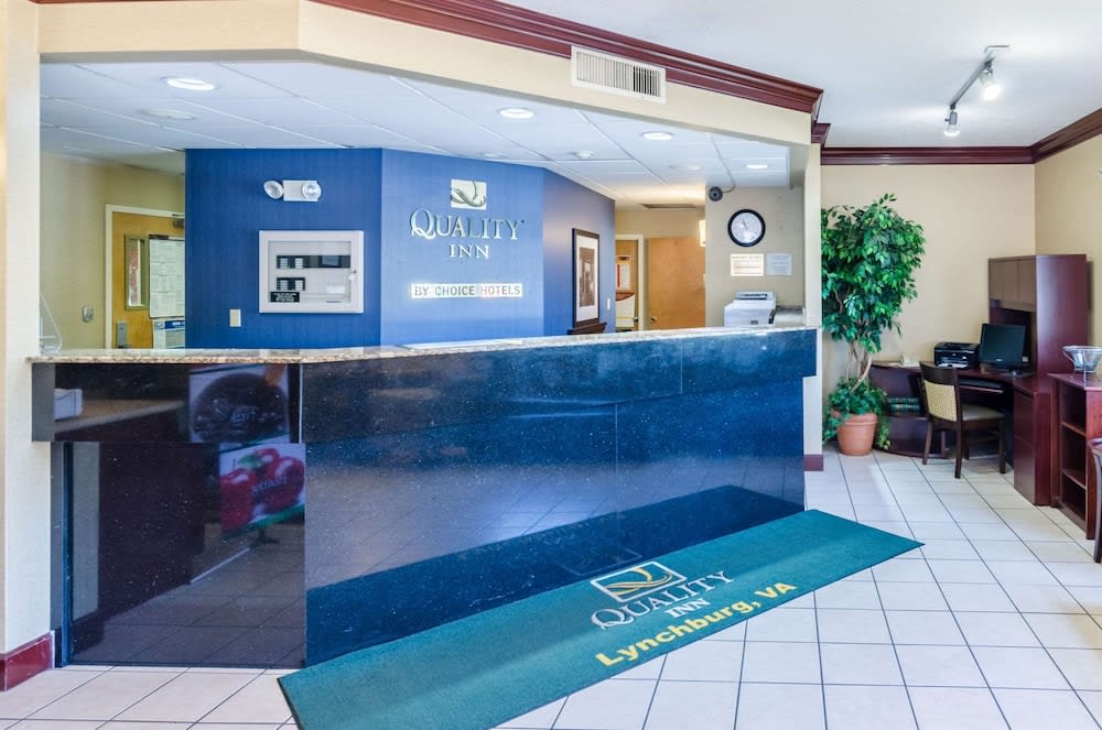 Quality Inn Lynchburg near University 2