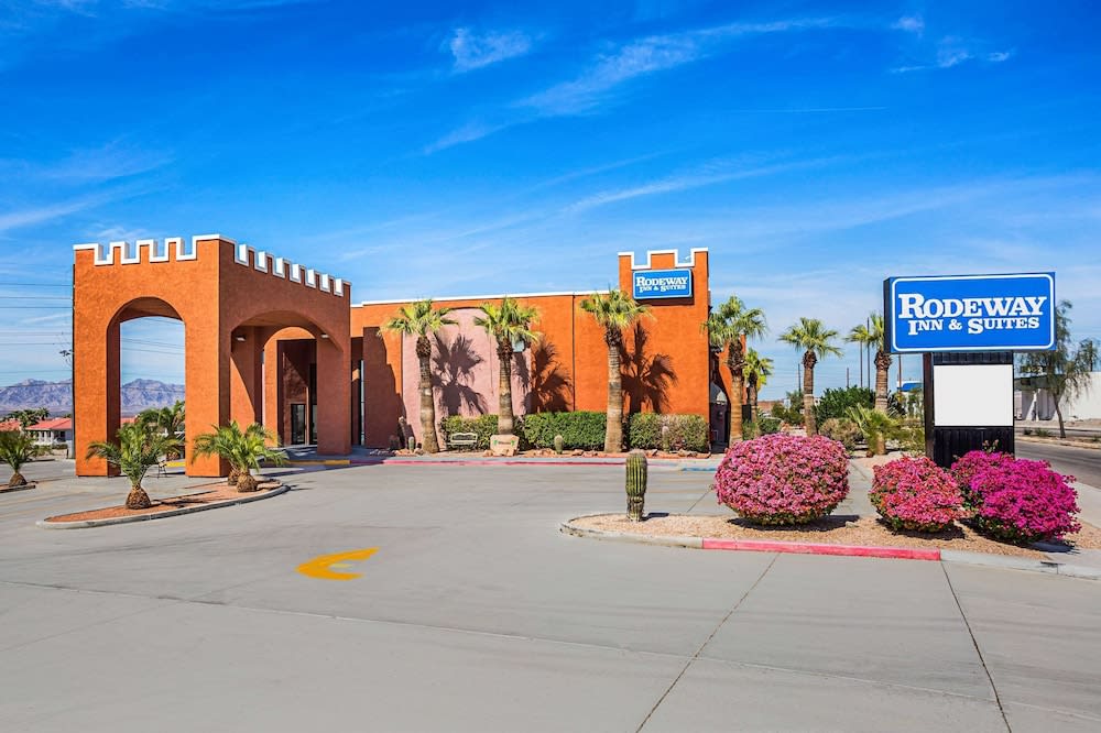 Rodeway Inn & Suites Lake Havasu City 1