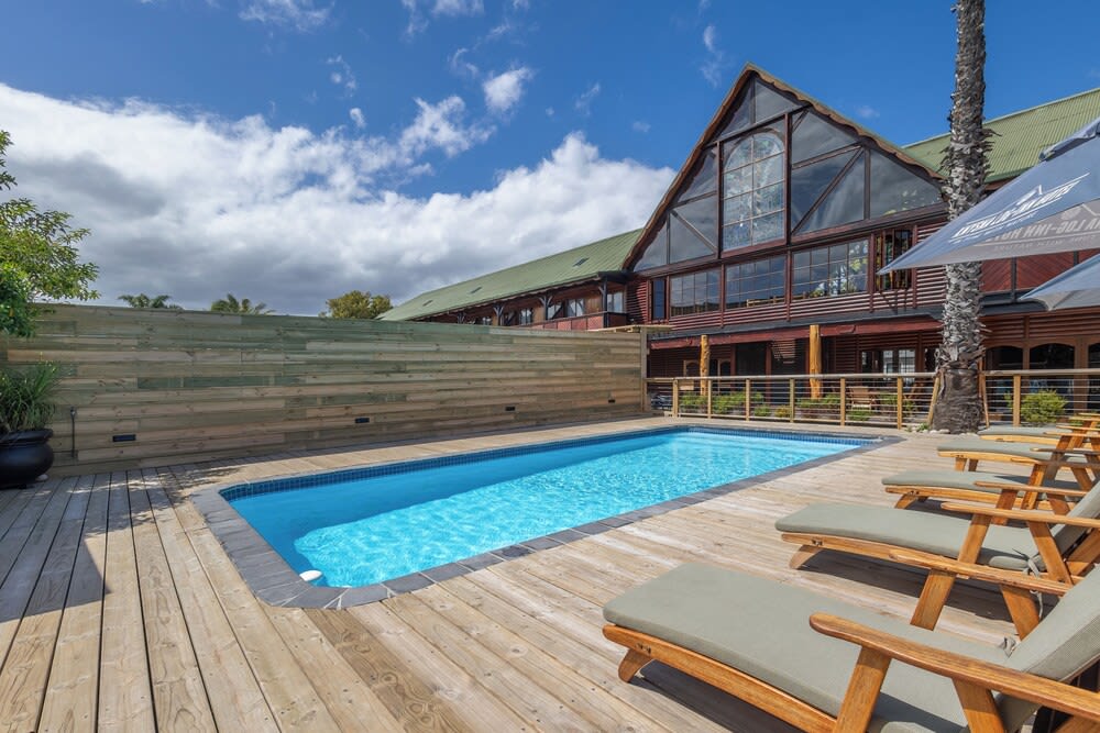 Knysna Log-Inn Hotel 1