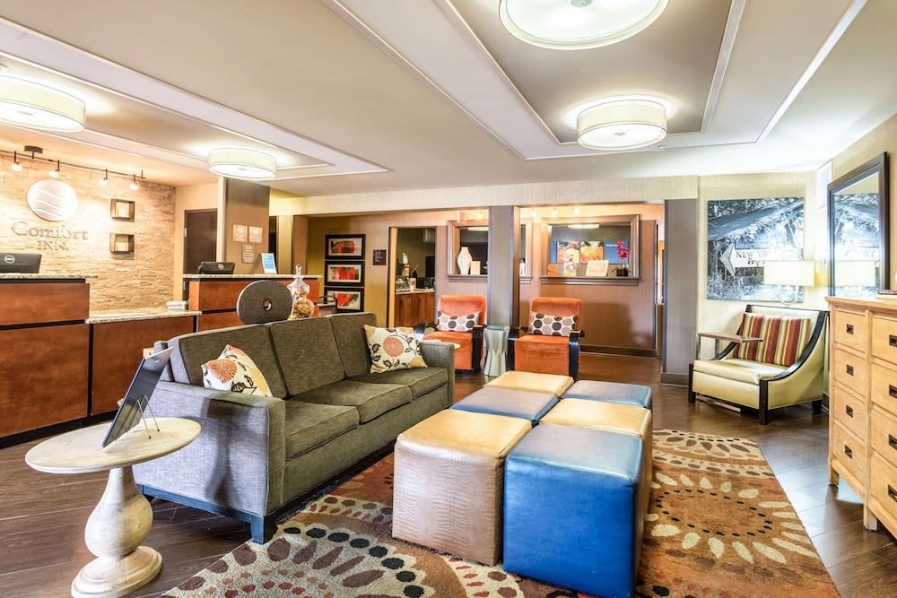 Comfort Inn Tupelo 1