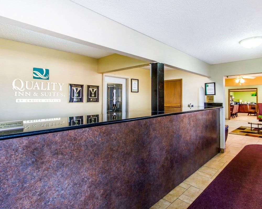 Quality Inn & Suites Ottumwa North 2