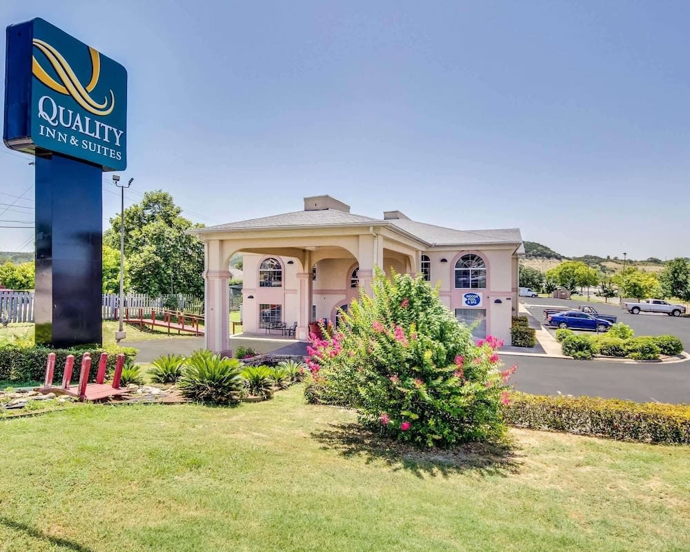 Quality Inn & Suites Kerrville 1