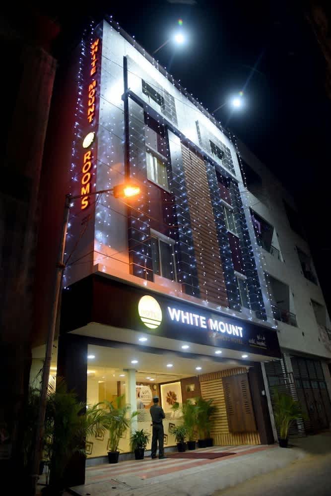 Hotel White Mount 1
