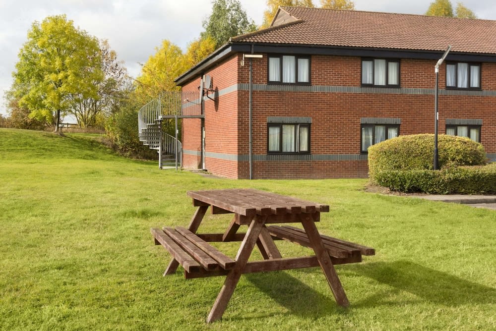 Days Inn by Wyndham Sheffield M1 1