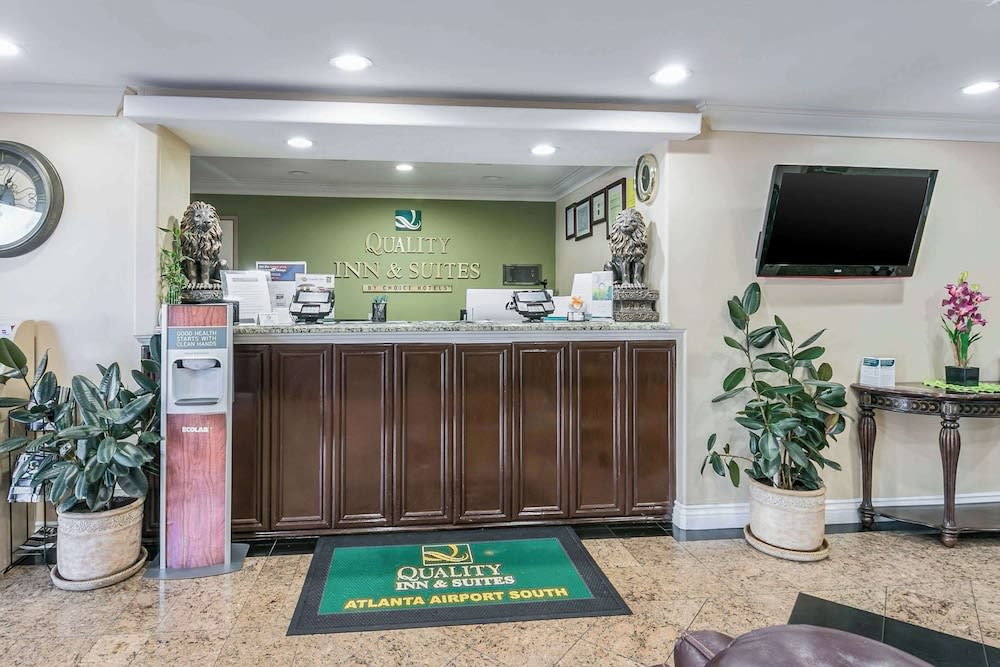 Quality Inn & Suites Atlanta Airport South 2