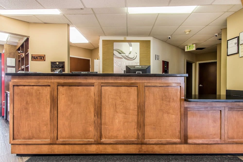 Quality Suites New Iberia 2