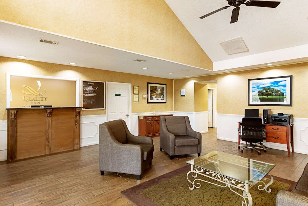 Quality Inn Thomaston 2