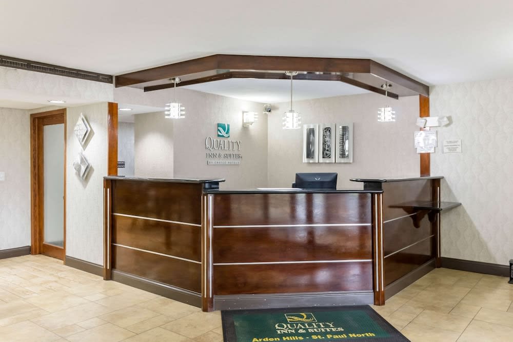 Quality Inn & Suites Arden Hills - Saint Paul North 3