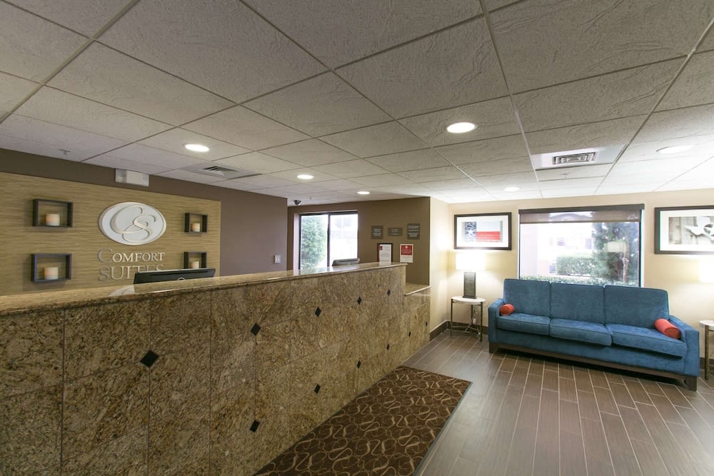Comfort Suites Austin NW Lakeline 2