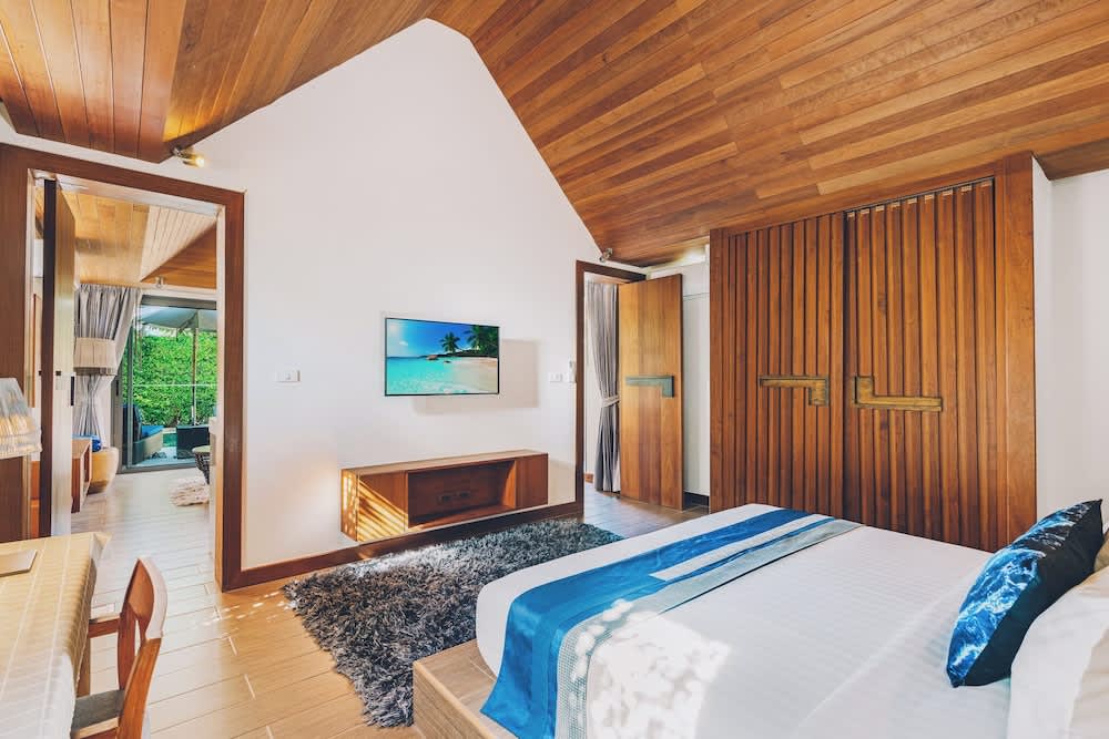 Allure Resort 1
