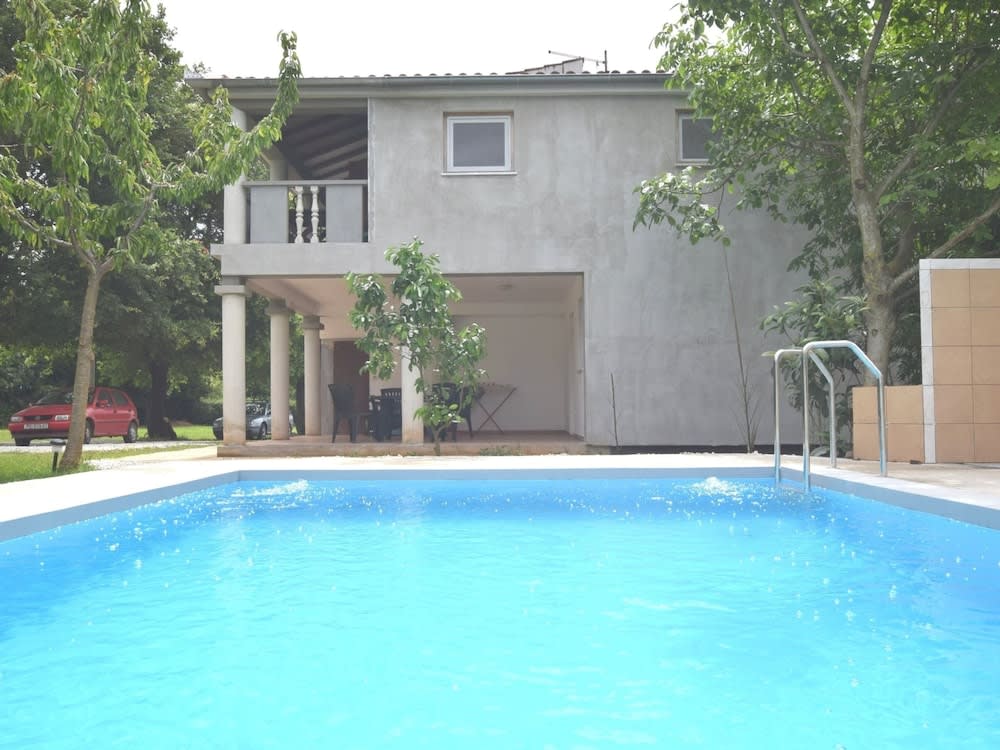 Modern Apartment in Banjole with Pool 1