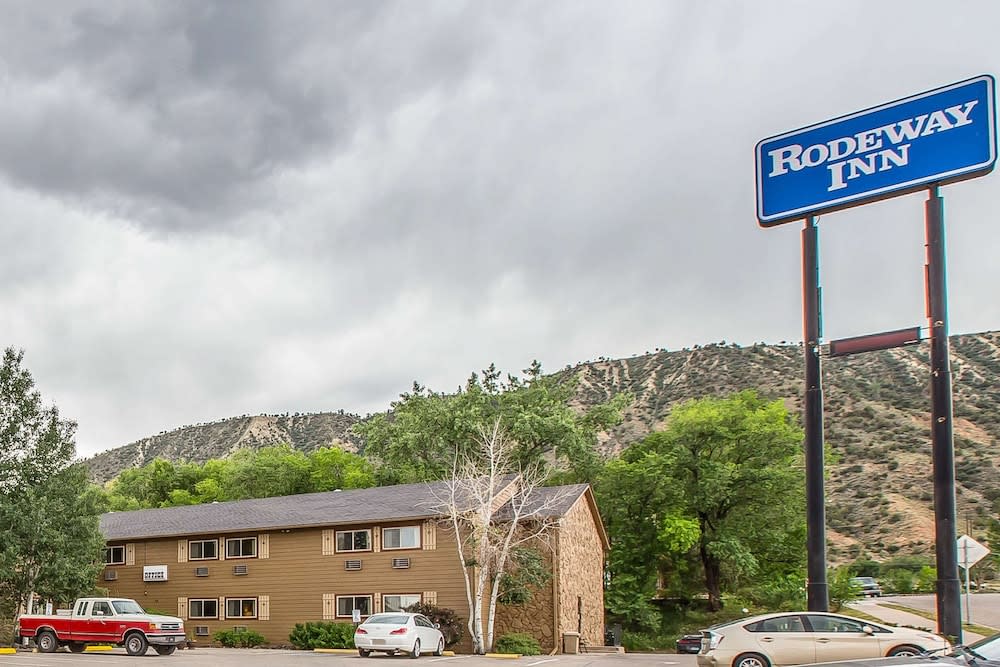 Rodeway Inn 1