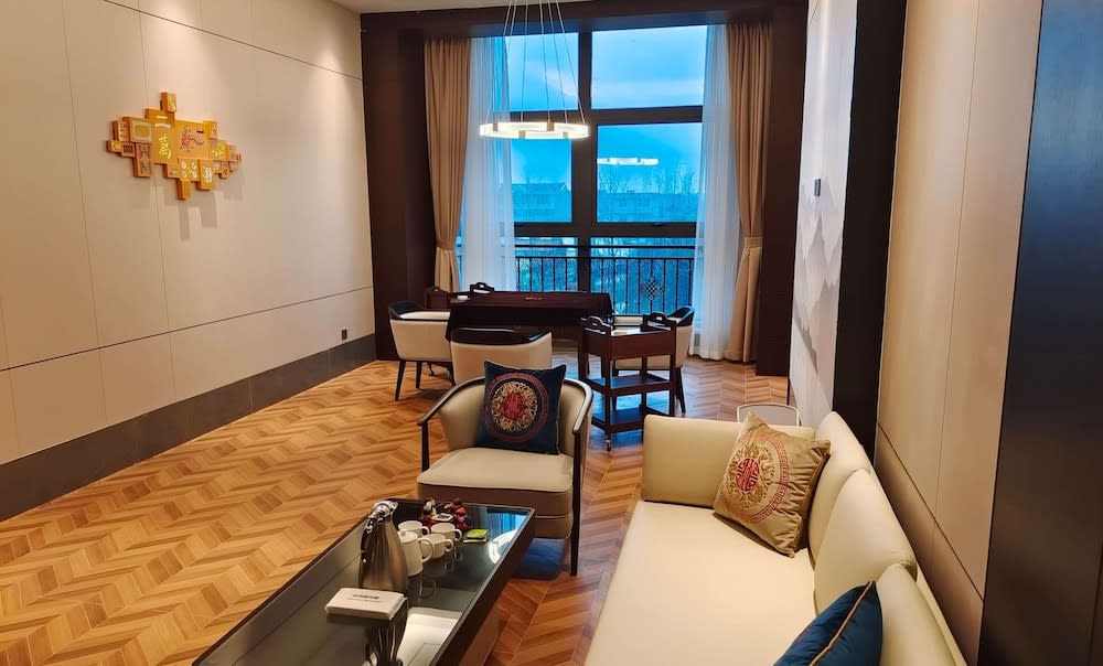 Howard Johnson By Wyndham Bayan Plaza Qidong 5