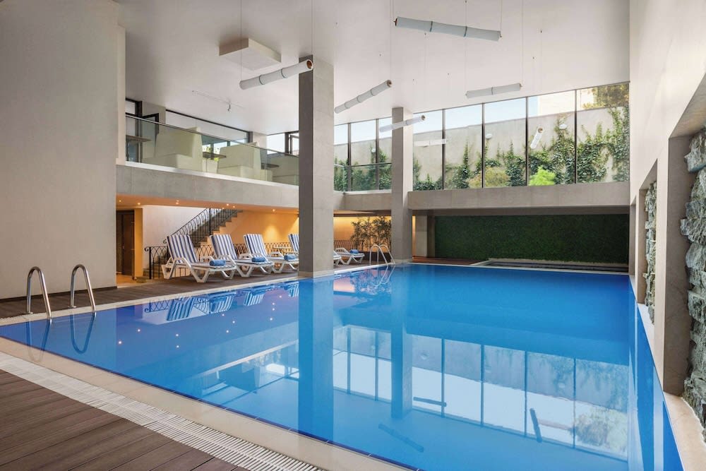 Ramada by Wyndham Tbilisi Old City 1