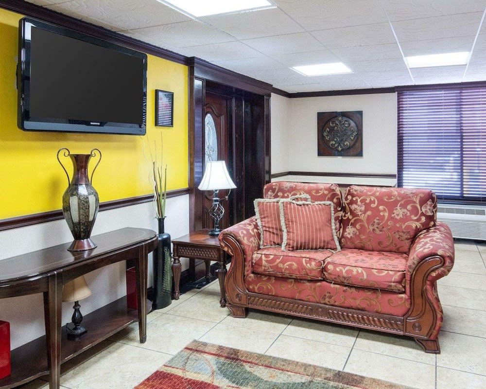 Quality Inn Shreveport Airport 2