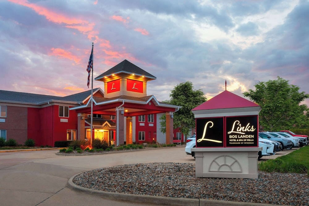 Links Bos Landen Hotel & Spa of Pella, Trademark by Wyndham 1