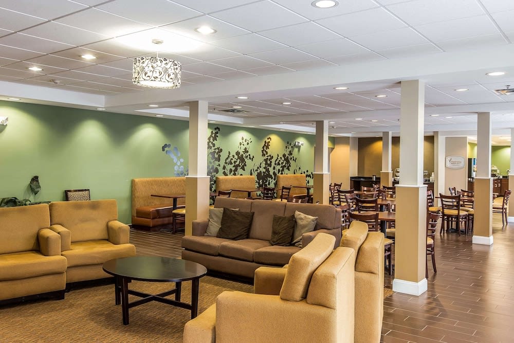 Sleep Inn & Suites Mount Olive North 2