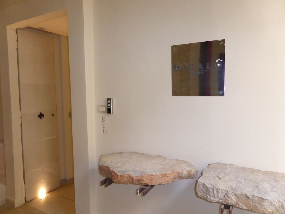 Micalò Art Rooms 2