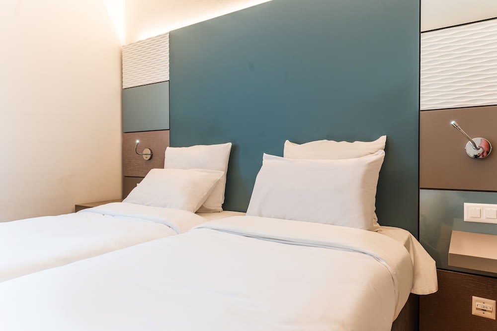 B&B HOTEL Lausanne Crissier 4