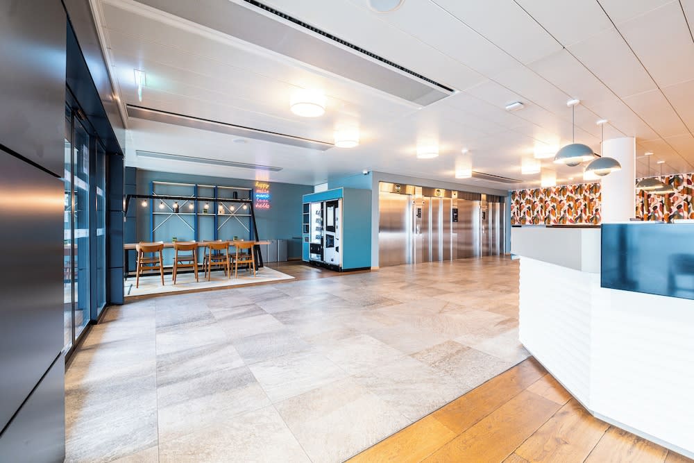 B&B HOTEL Lausanne Crissier 2