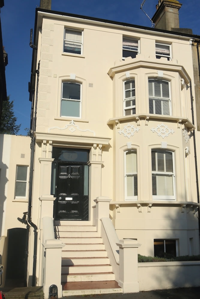 The Art House Hove 1