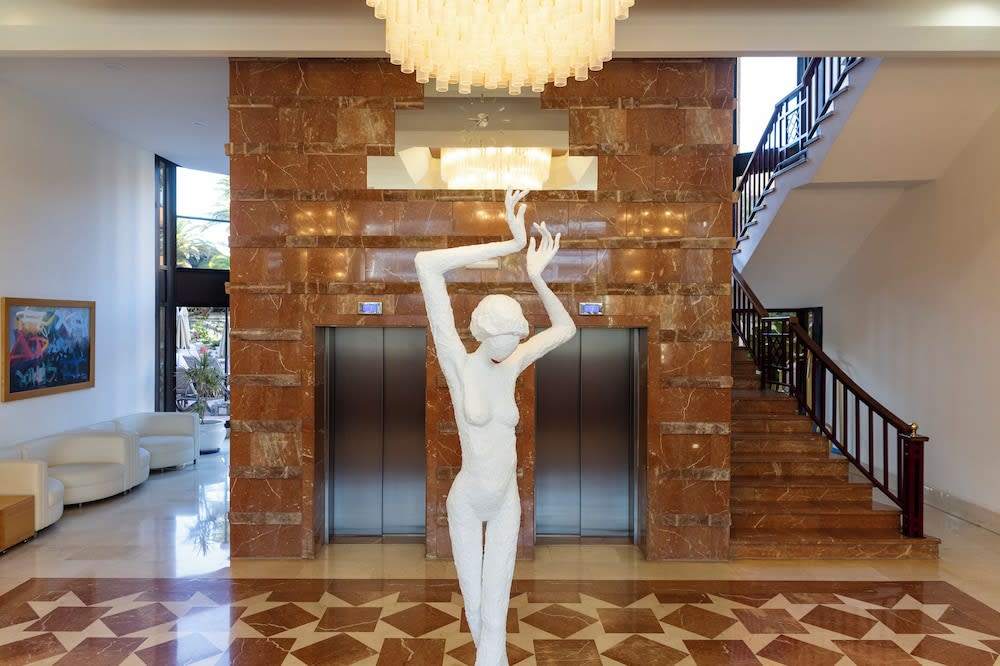 MUR Neptuno Gran Canaria - Adults Only 3