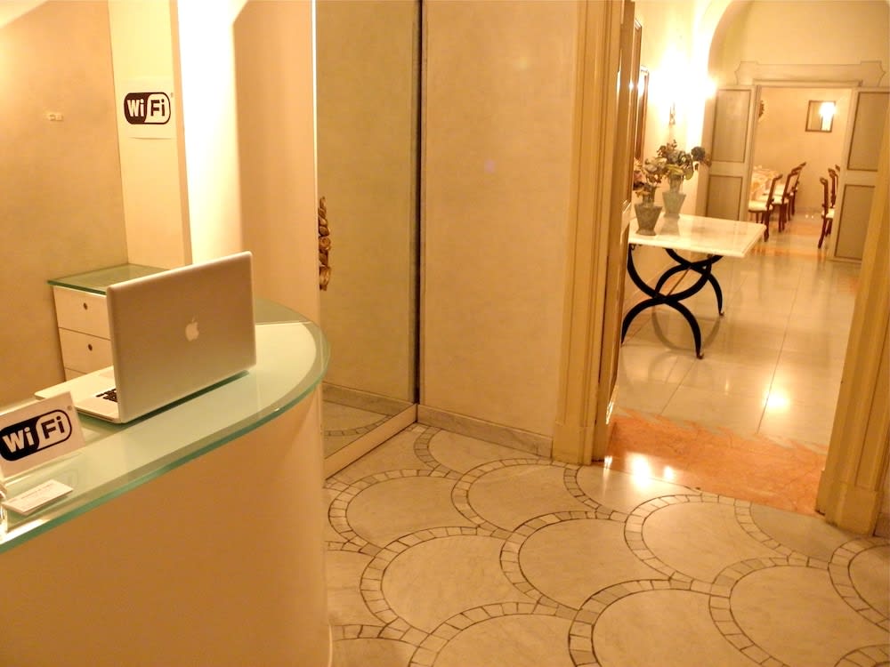 Residenza Al Corso Suites 2