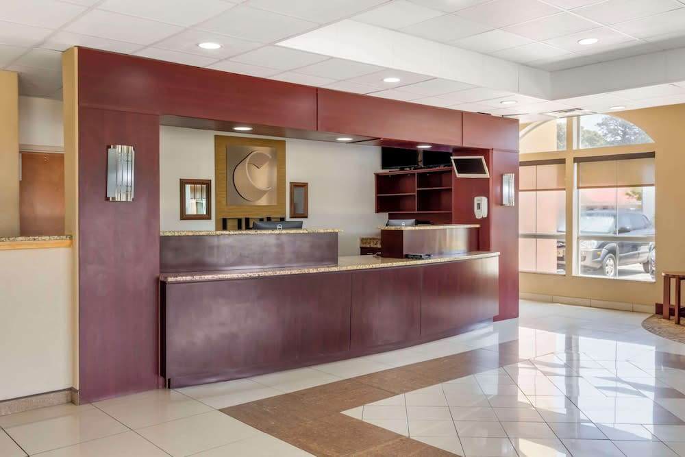 Comfort Inn & Suites Chesapeake - Portsmouth 2