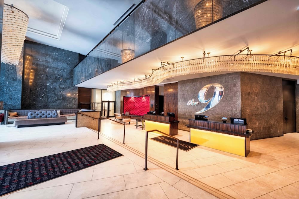 Metropolitan at The 9, Autograph Collection 1