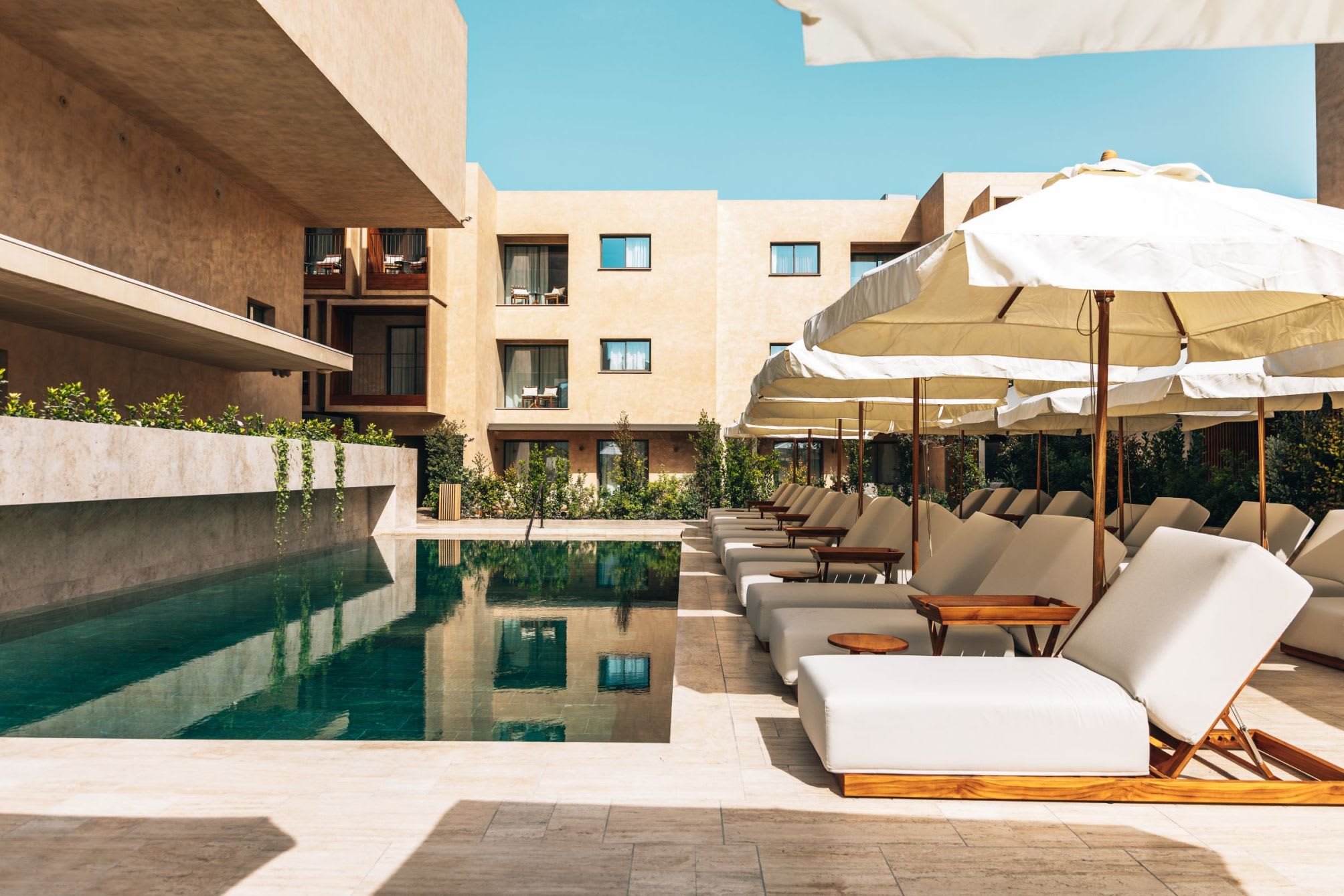 M Boutique Hotel - Designed for Adults 5