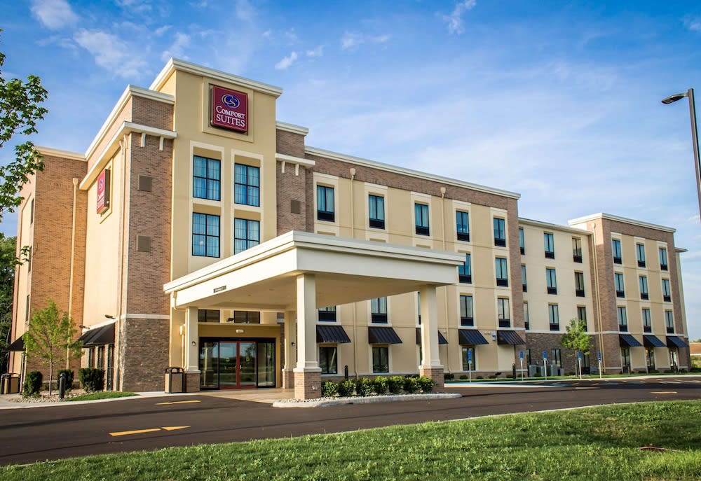 Comfort Suites Hartville-North Canton 1
