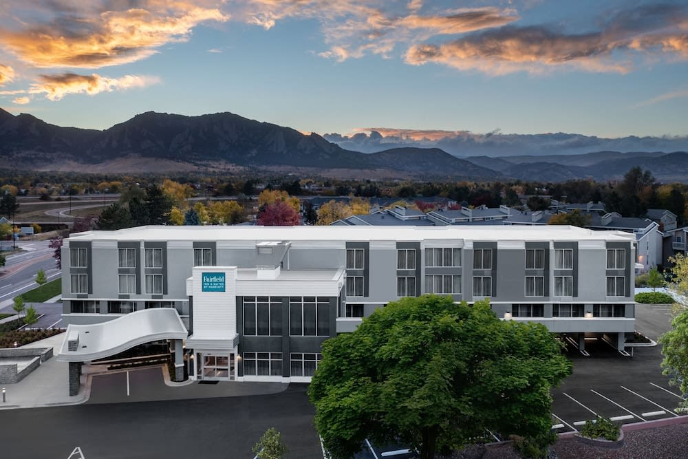 Fairfield Inn & Suites by Marriott Boulder 1