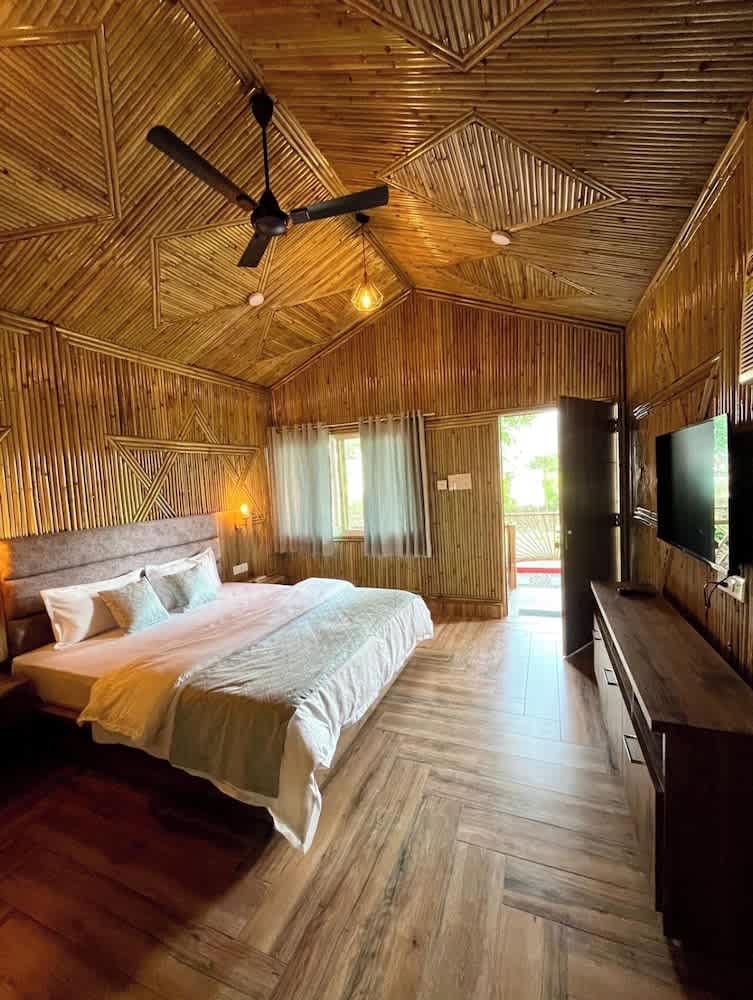 Bamboo Garden Cottages and Cafe 2