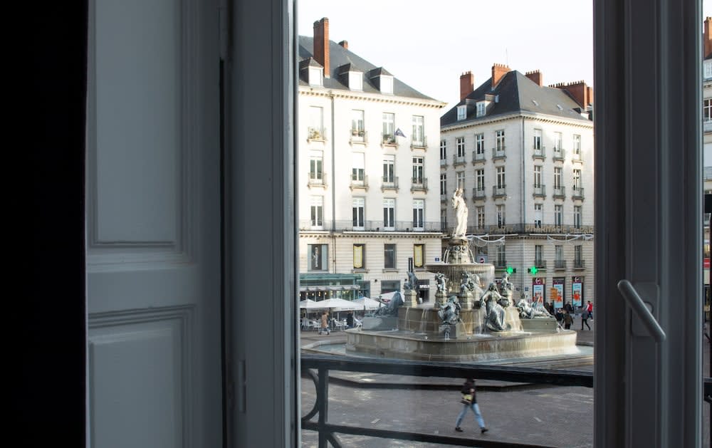 Appartements Place Royale - Maisons du Monde Hôtel & Suites 2