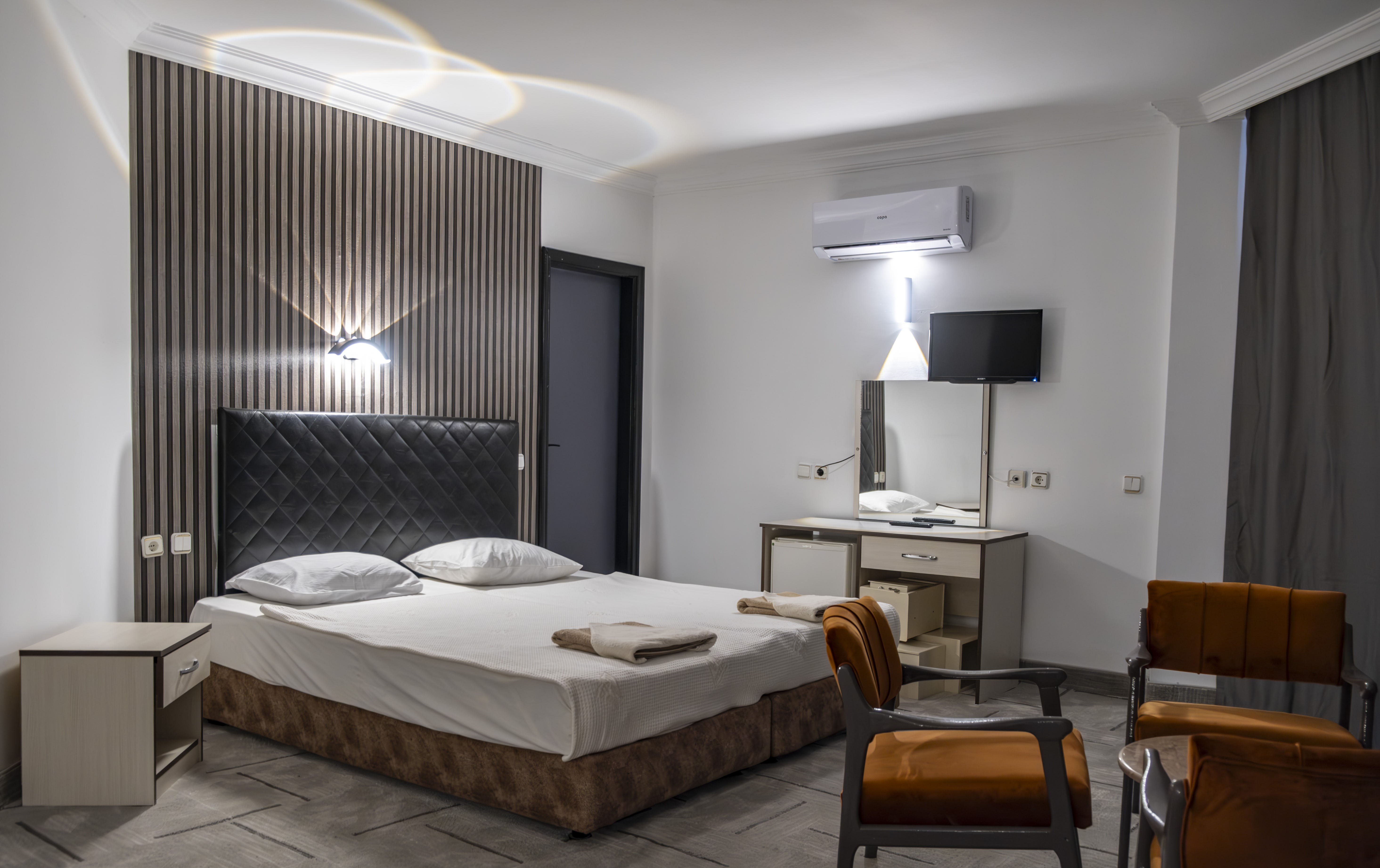 Mustis Royal Plaza Hotel 2
