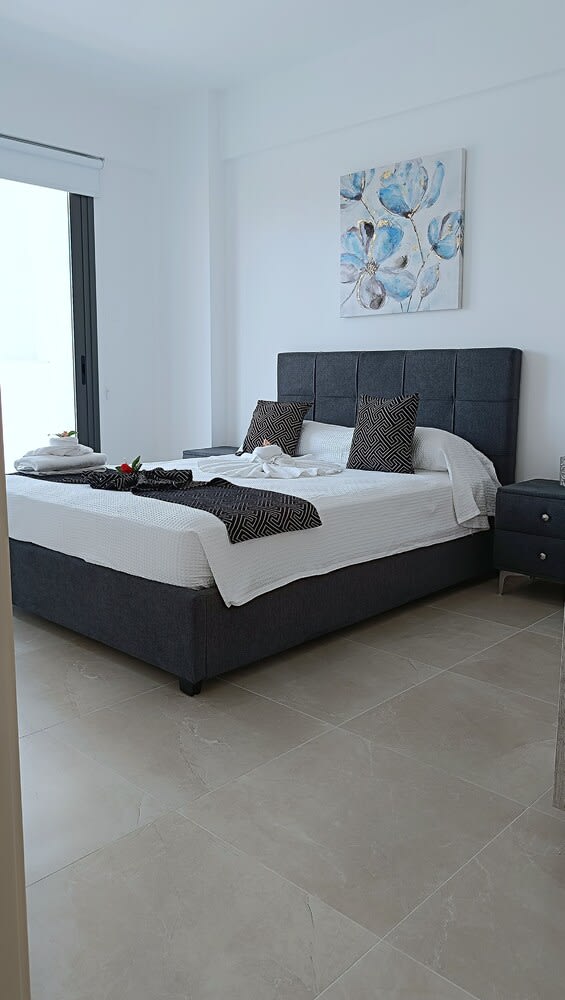 Larvella Estia Luxury Suites 1