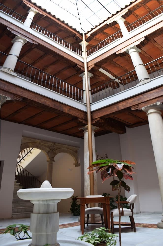 Hotel María de Molina 3