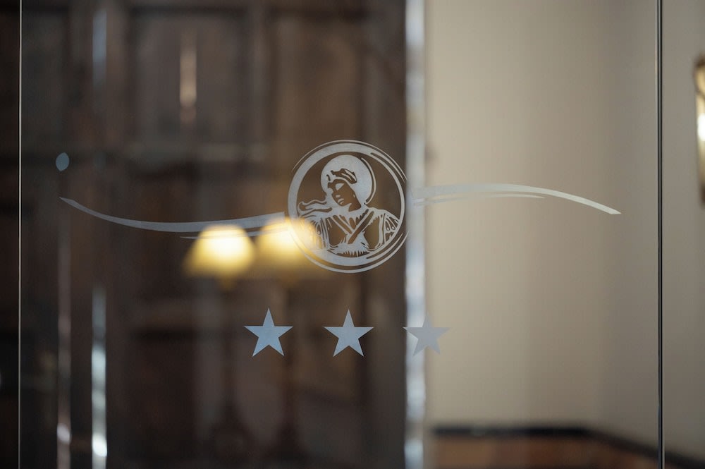 Hotel María de Molina 2