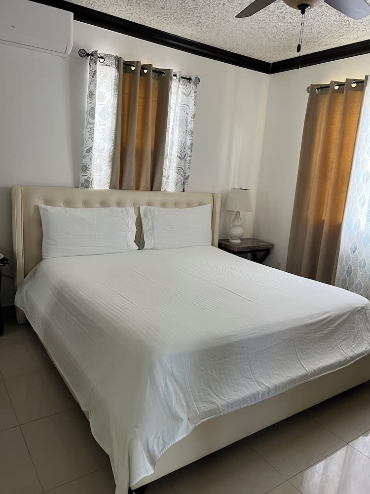 Island Turquoise Rental 4