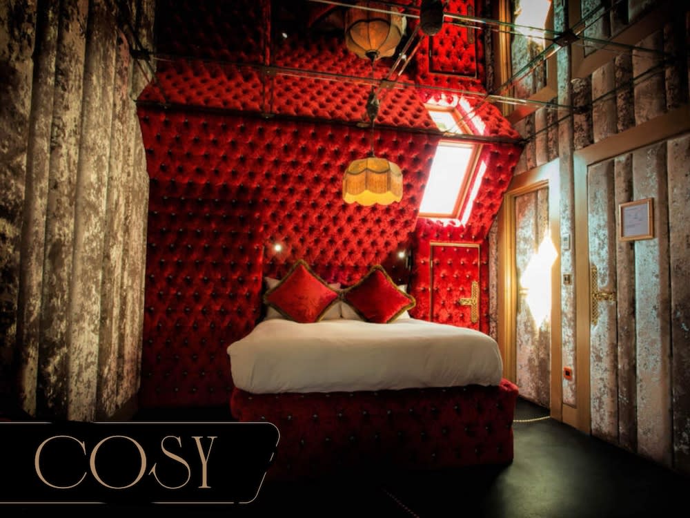 Crazy Bear Beaconsfield, Beaconsfield | Best deals | lastminute.com