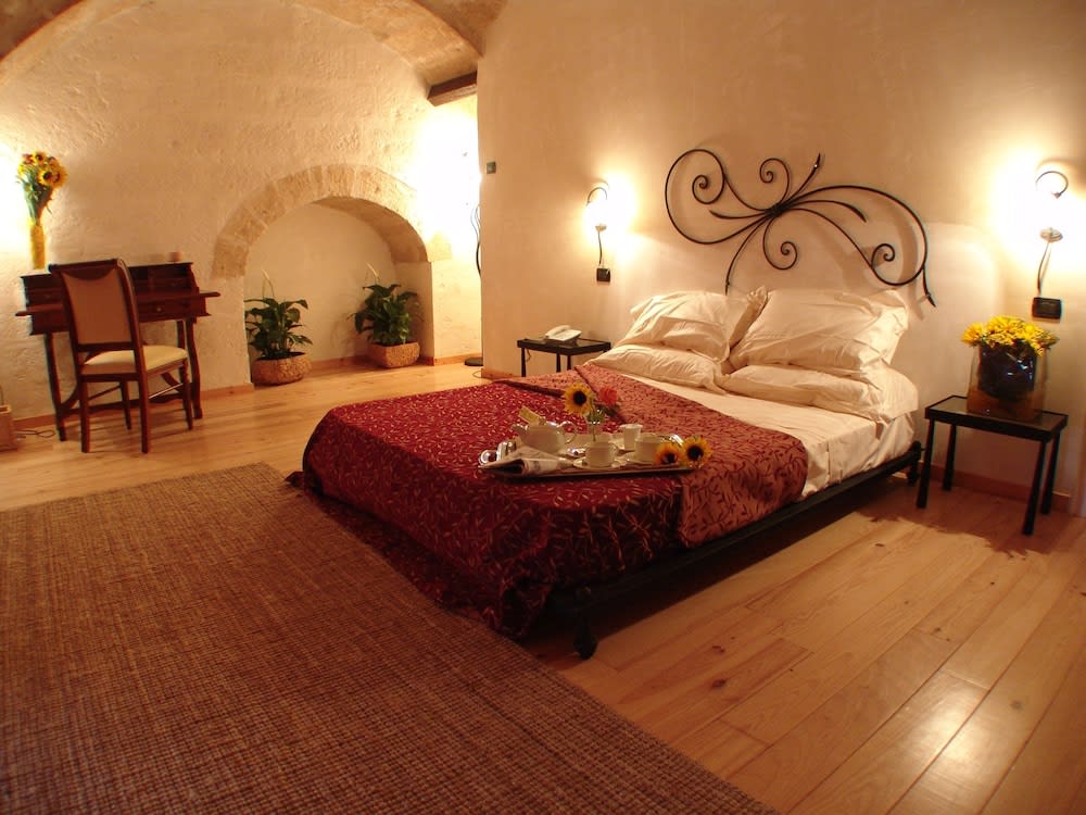 Hotel Masseria Fortificata Donnaloia 2