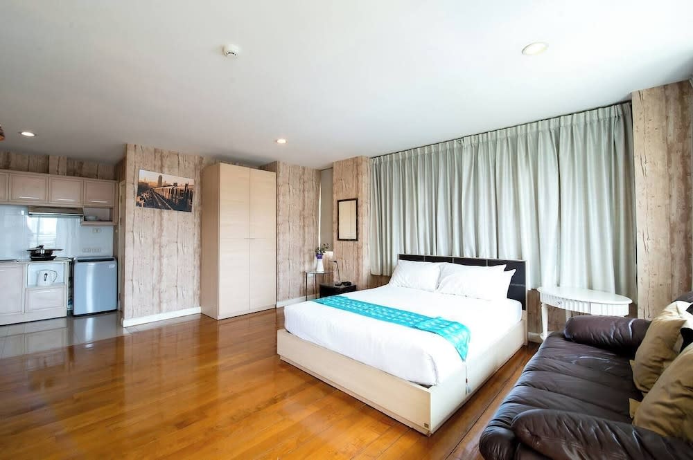 Nara Suite Residence Bangkok 3