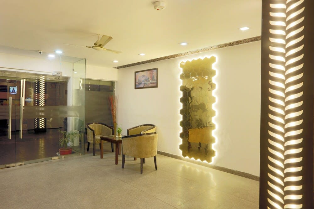 Airport Hotel Chanakya 2