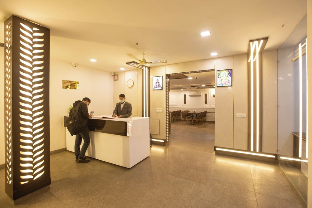 Airport Hotel Chanakya 1