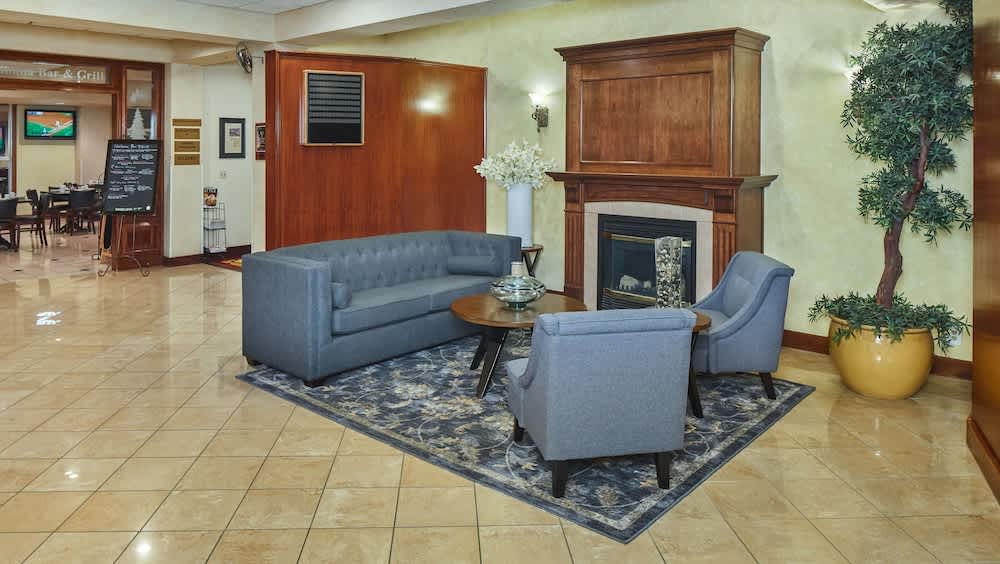 Lake Natoma Inn 2