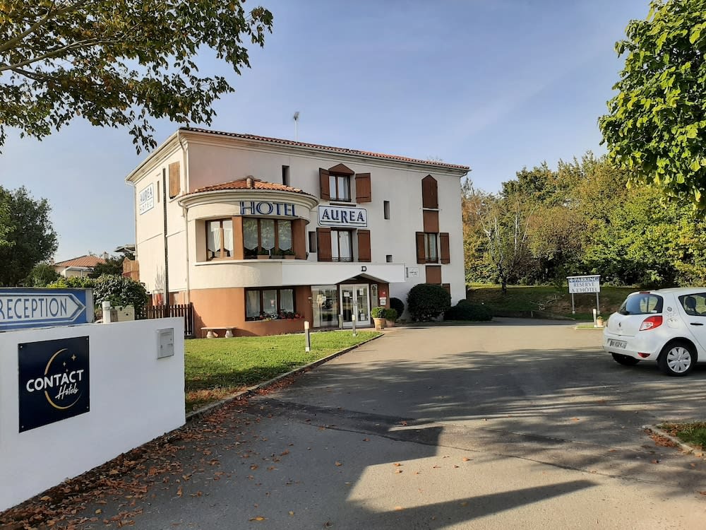 Sure Hotel by Best Western Saintes 1