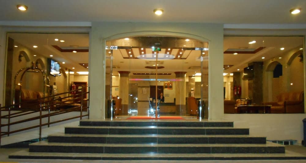 Nizwa Hotel Apartments 2