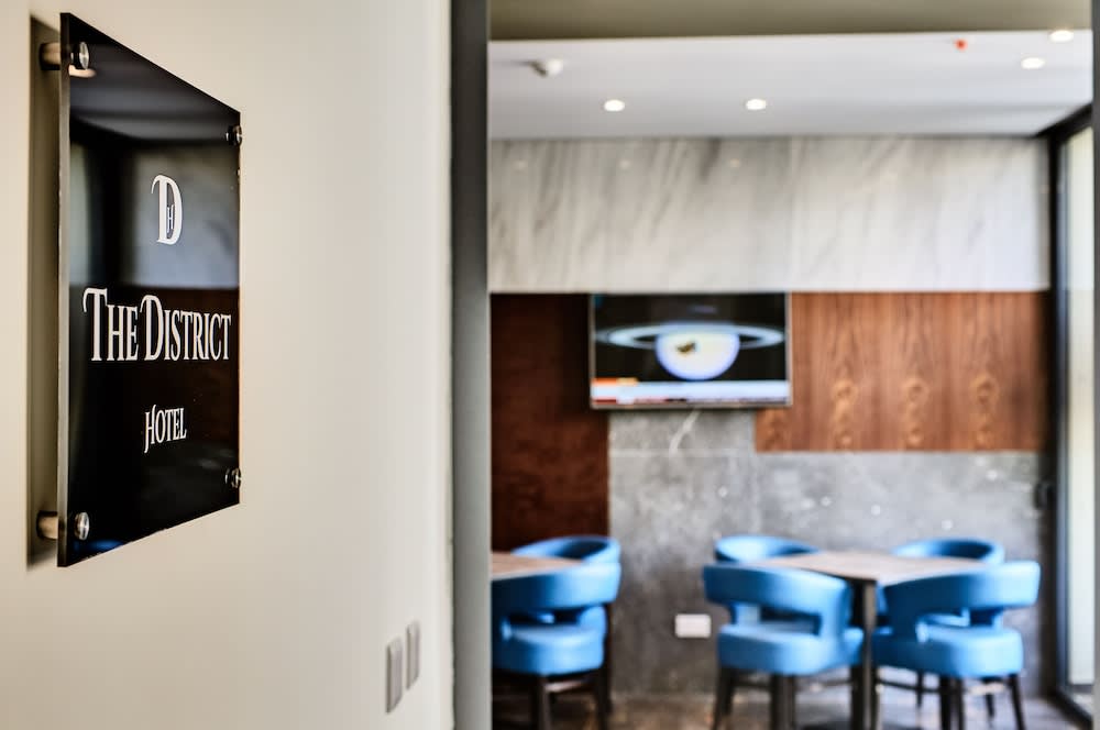 The District Hotel 2