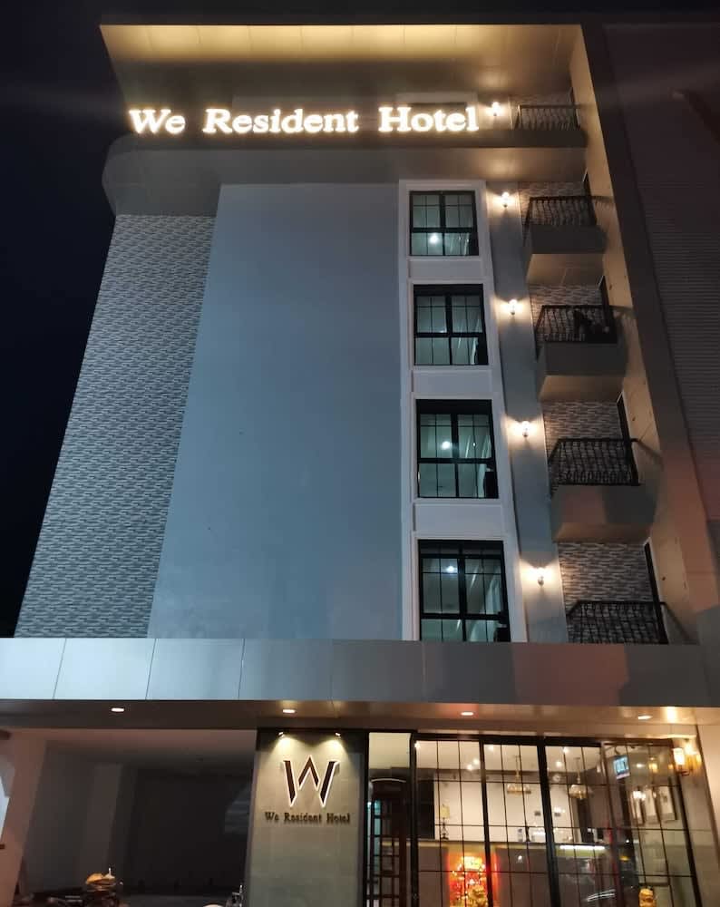 We Resident Hotel 1